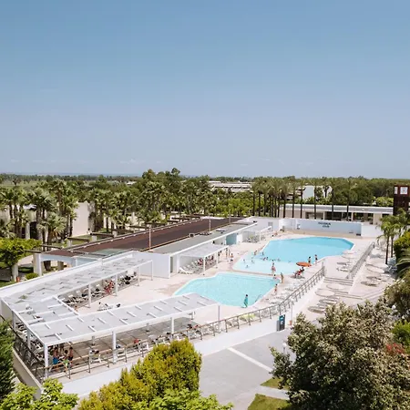Magna Grecia Village