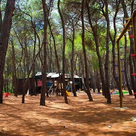 Magna Grecia Village 4*